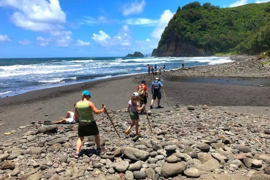 Deluxe Big Island Mercedes Guided Tour to Anywhere