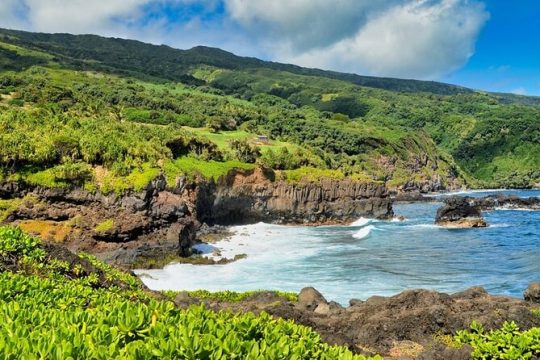 Road to Hana Private Tour with Local Guide