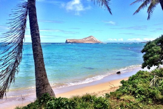 Lanikai to Mokulua islands Stand Up Paddle Board Tour