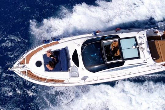 Private Yacht Charter