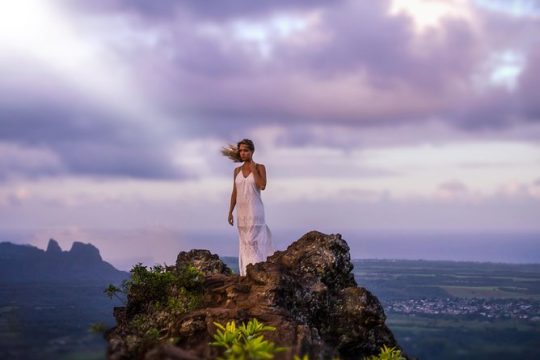 Social influencer and Travel Blogger Adventure on Kauai