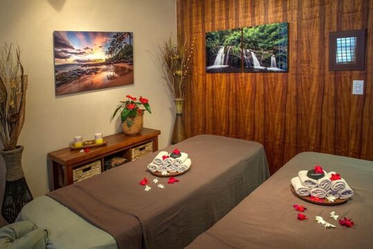 60 Minute Couples Massage