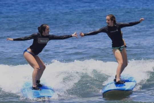 Surf Lessons in Waikiki's Iconic Surf Breaks