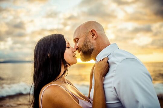 A Romantic Photoshoot for 2 in Maui