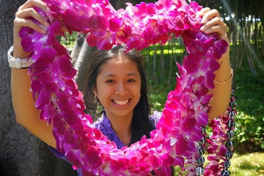 Traditional Airport Lei Greeting on Kona Hawai'i